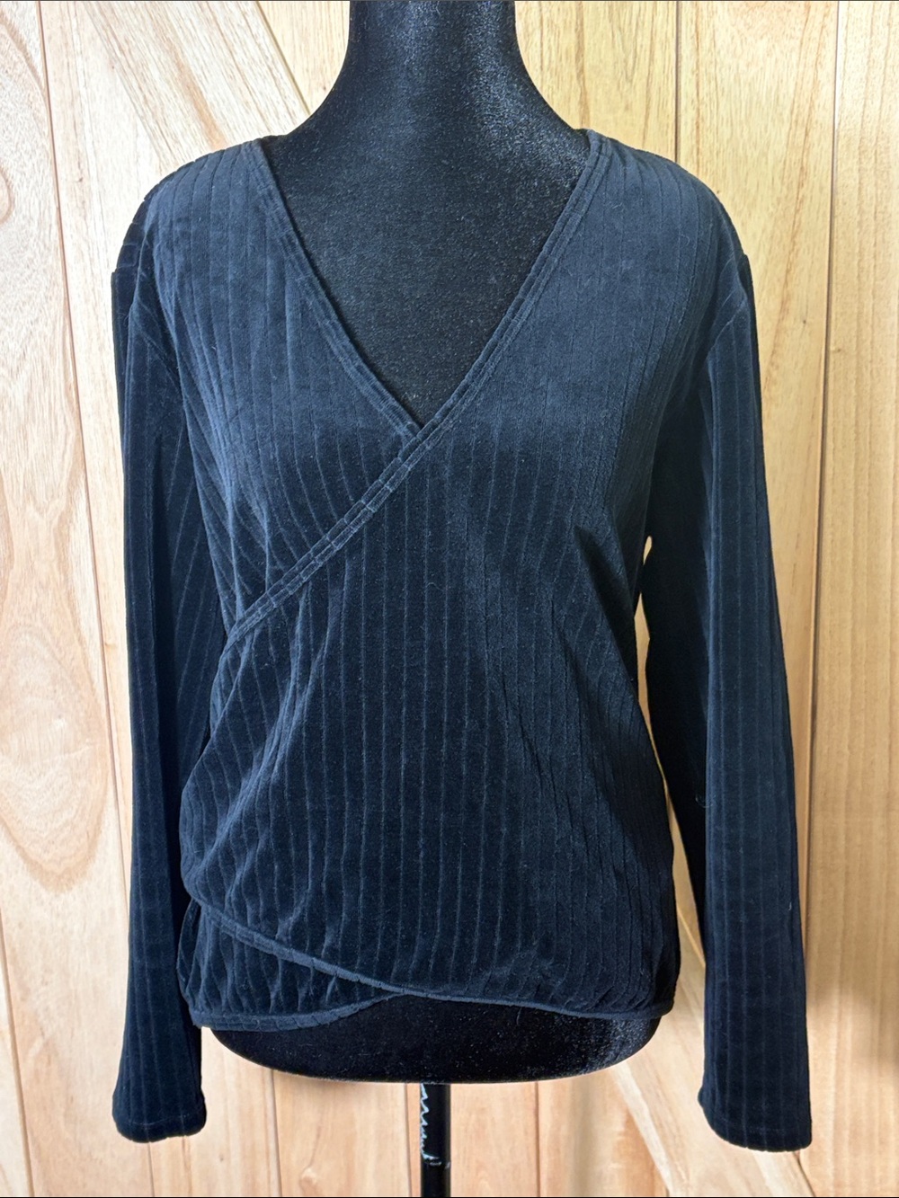 Rita Row Black Ribbed Velvet Wrap Top Long Sleeve Medium Made in Spain